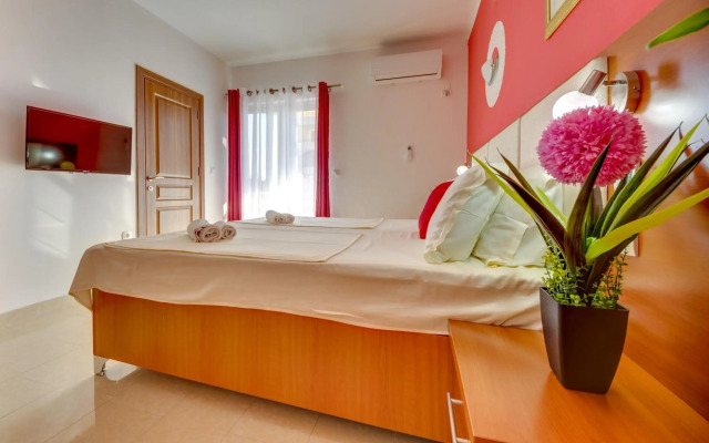 Aparthotel Villa Primafila