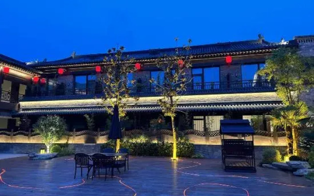 Hebi Xunxian Ancient City IMMERSING Hotel