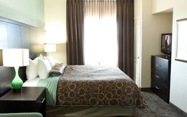 Staybridge Suites Houston IAH - Beltway 8 by IHG