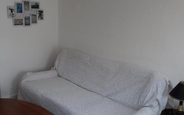 Apartments MIME - Small House