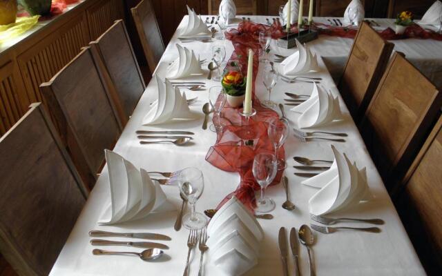 Alb Hotel Schalksburg