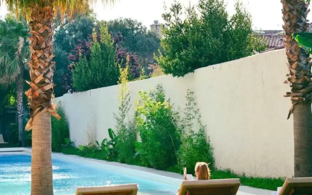 Manastir Alacati Hotel