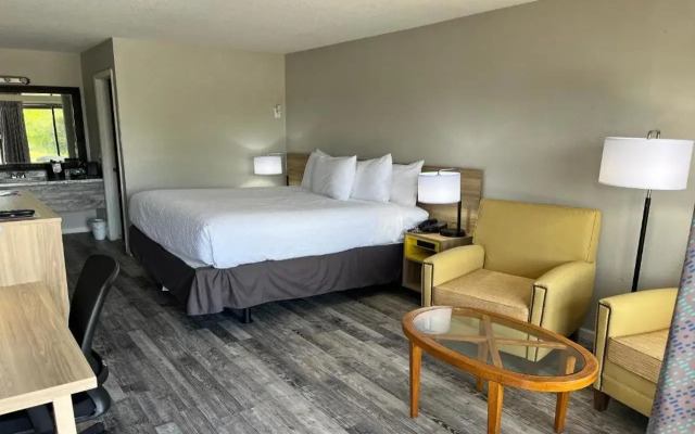 Days Inn by Wyndham Branson Ozarks