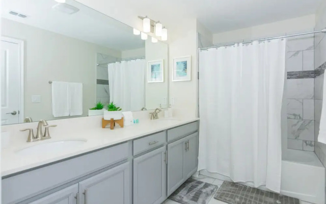 Dream Townhome with private pool Close to Disney SL4906