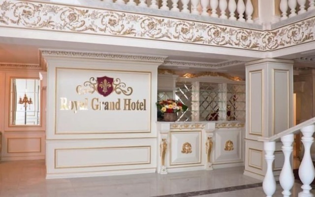 Royal Grand Hotel (Truskavets)