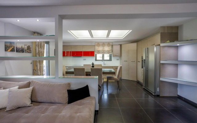 Villa Castle by Estia