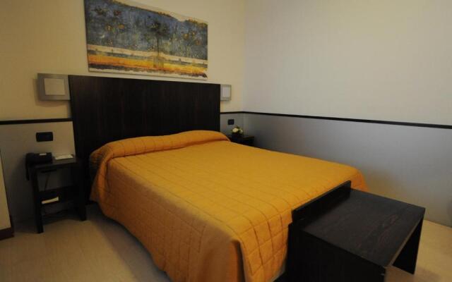 Euro Hotel