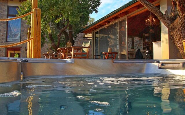 Almond House Suites Arachova - Adults Only