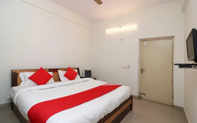 Hotel Canal View by OYO Rooms