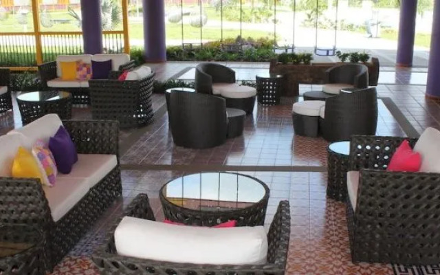 Allure Café Mocawa Hotel By Karisma