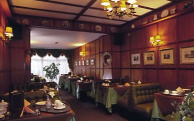 Rosemullion Hotel
