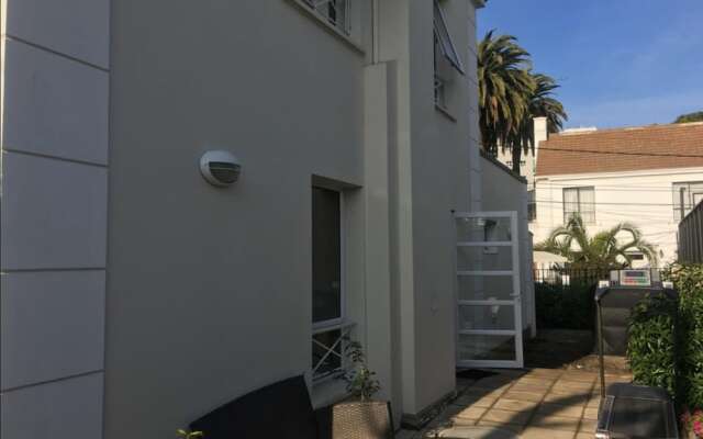 The White House Suites