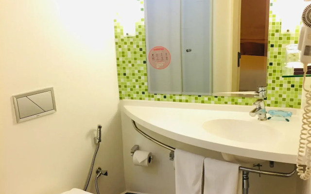 ibis Vientiane Nam Phu