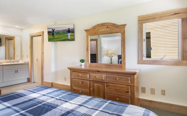 770 Potato Patch 4 Bedroom Townhouse