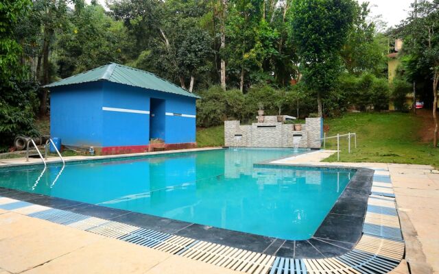 OYO 10484 Hotel Coffee County Retreat