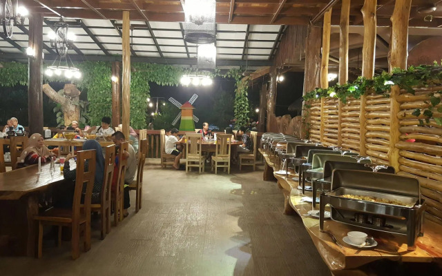 The Acacia Retreat