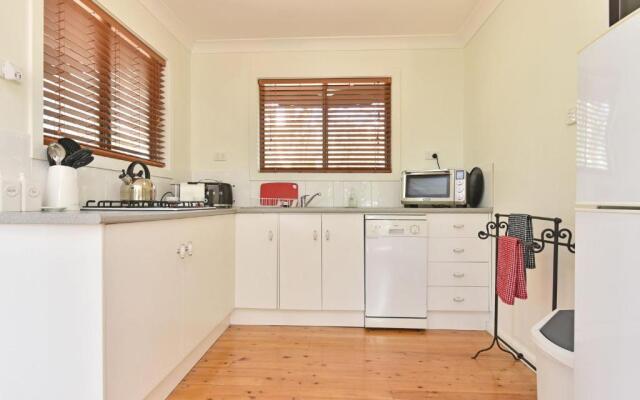 Olive Grove Villa 3 - Suite with large Bath