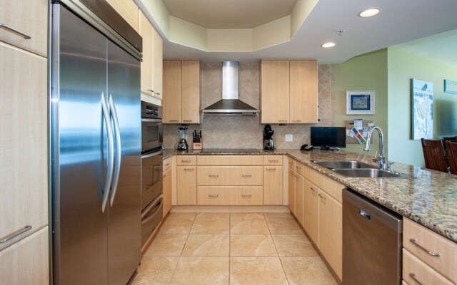 Crc1112 3 Bedroom Condo