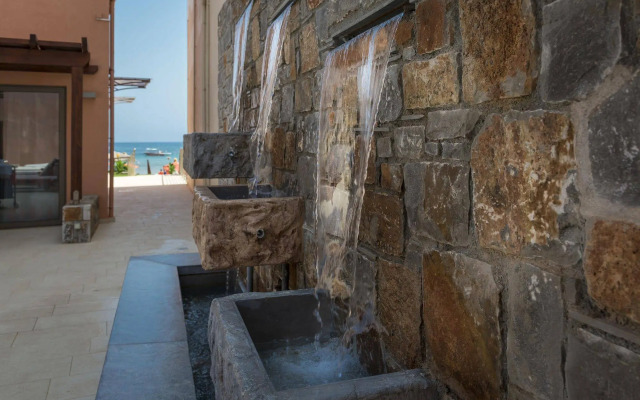 High Beach Hotel