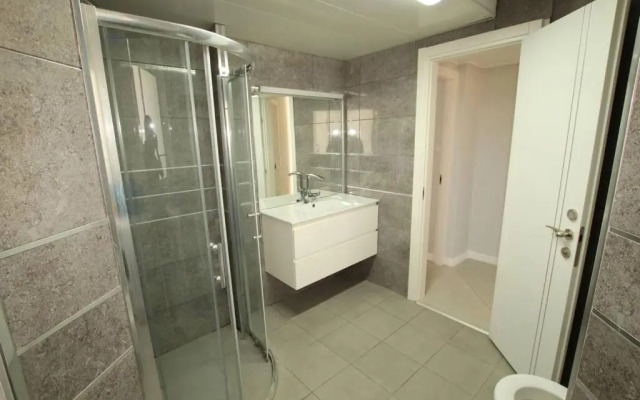 Royal Aparatment on the Sea , Blvd Nitza 34