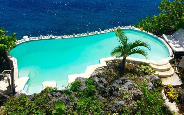 Great Huts