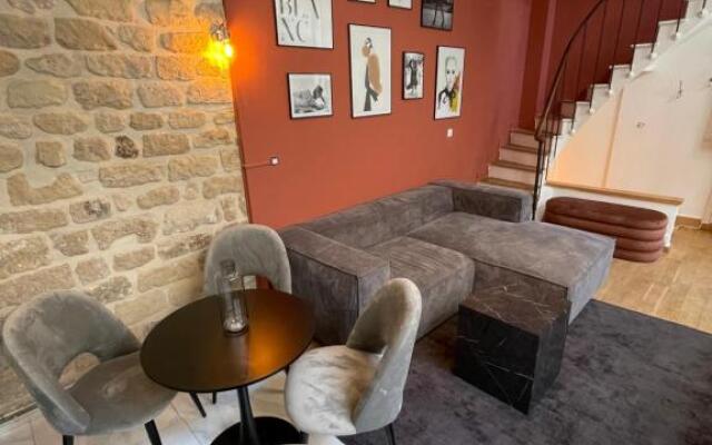 Canal Saint Martin Apartments