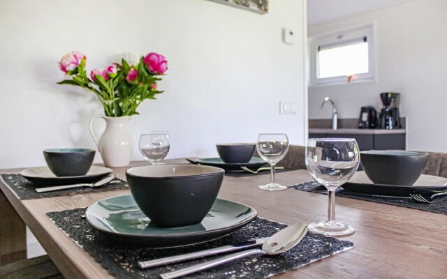 Chalet 82