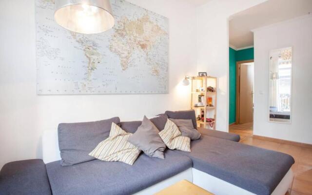 Luminous & Cosy Down Town Apartment