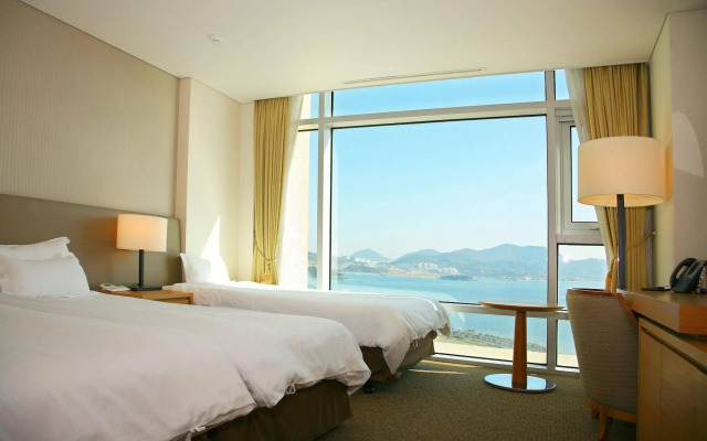 The Ocean Resort