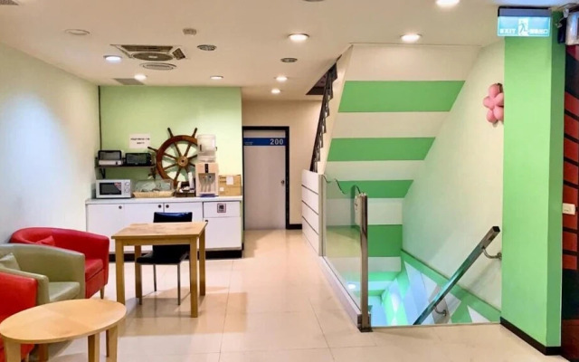 Baoshan Hotel