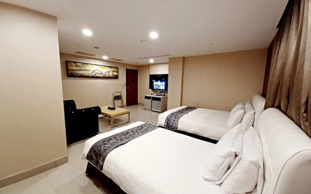 Sayo Hotel