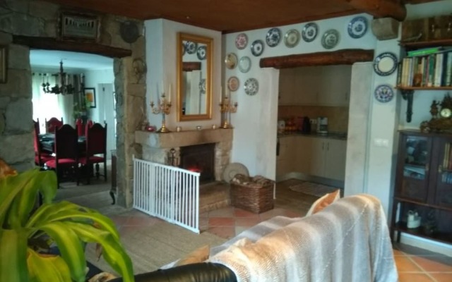 House 3 Bedrooms With Pool And Wifi 107434