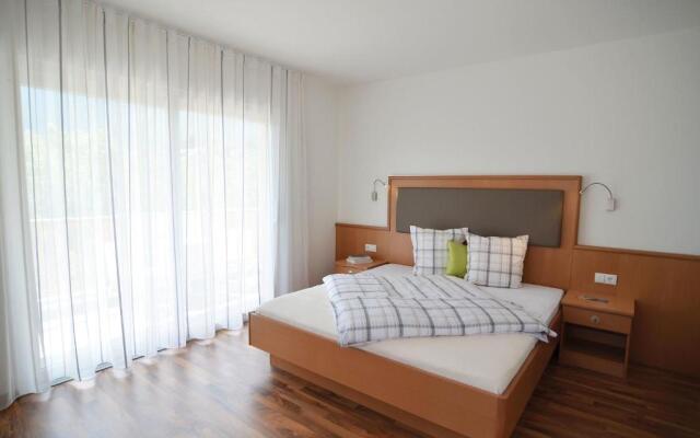 Garni Hotel Peterlinhof