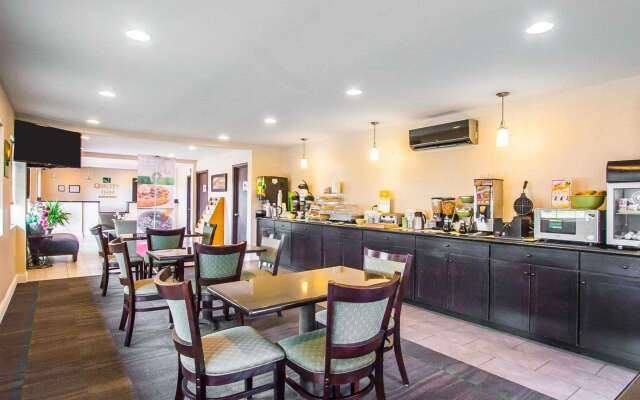 Quality Inn Cairo I-57