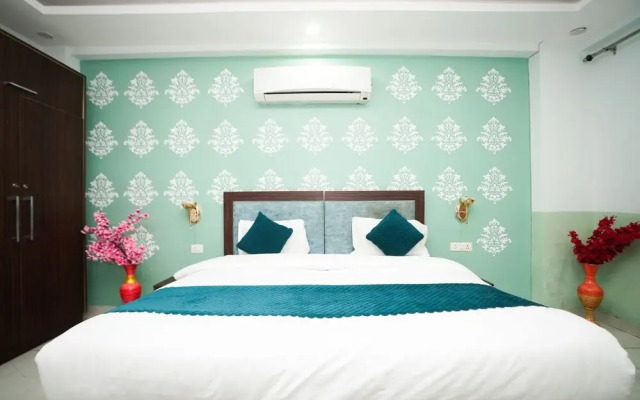 Tanvi Premium Residency near Artemis Hospital, Gurugram