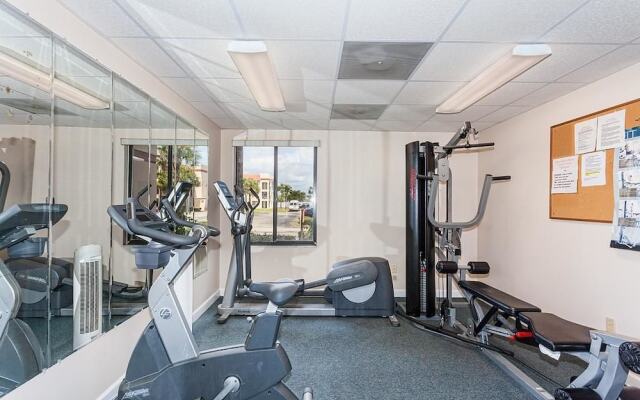 Ocean Village Club Q14