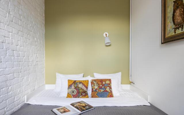 Рядом с Эрмитажем