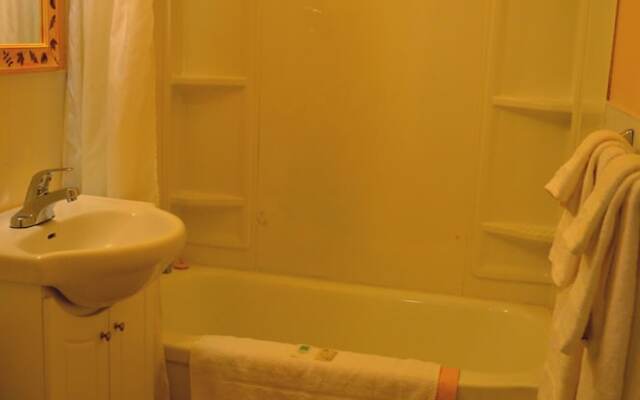 Silverwood Inn