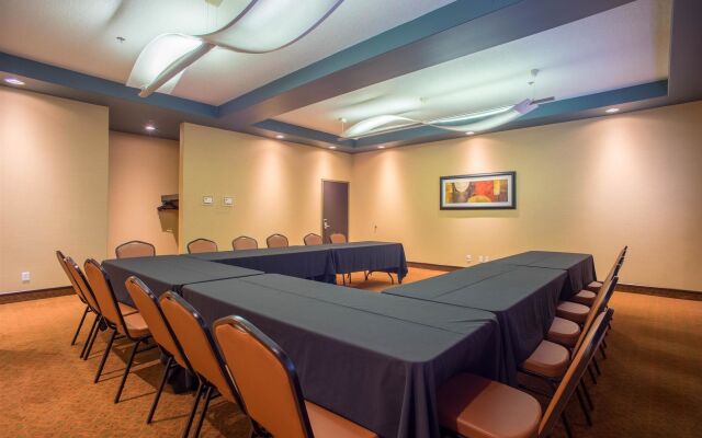 Best Western Plus St. Albert