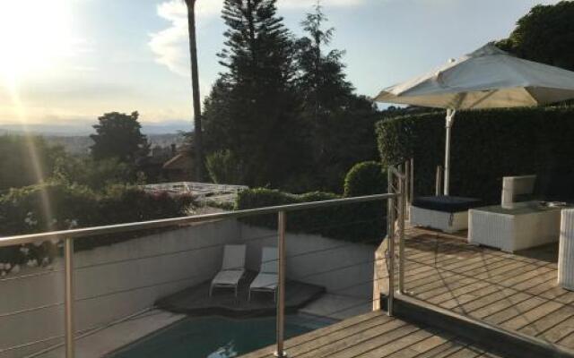 Villa Des Cinq Palmiers