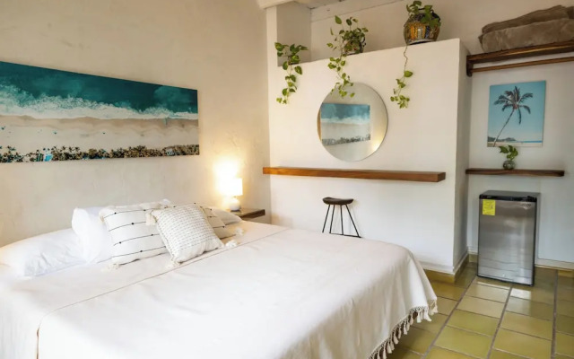 Sayulita Central Hotel