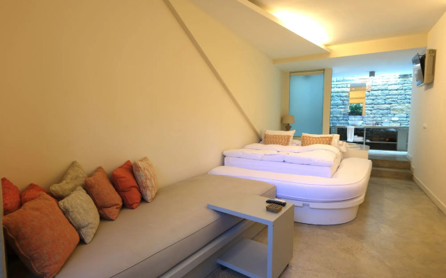 Bella Sombra Hotel