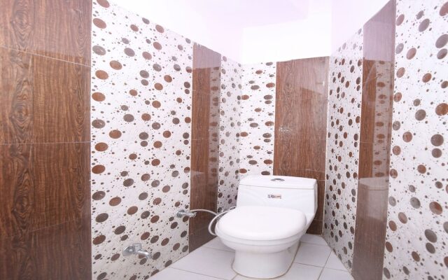 OYO 13061 Home Peaceful 2BHK Bharari