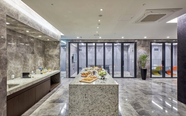 HOTEL in 9 Gangnam