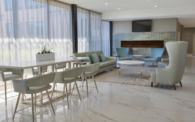 Element Toronto Airport