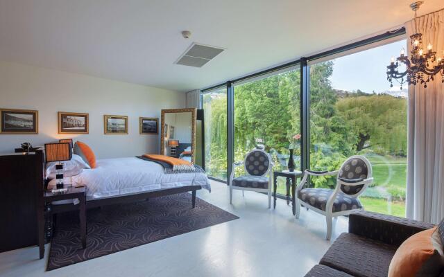 Queenstown Park Boutique Hotel