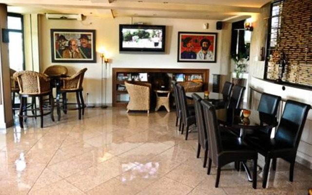 Keto Hotel