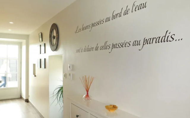 Holiday Home Les Quatrevais - ALE104