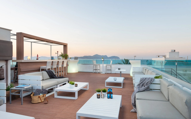 Llaut Boutique Hotel