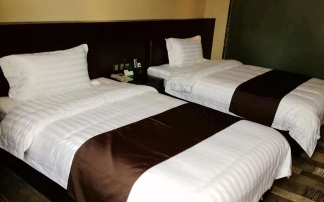 Colorful Summer Hotel – Guest Rooms – Beihai